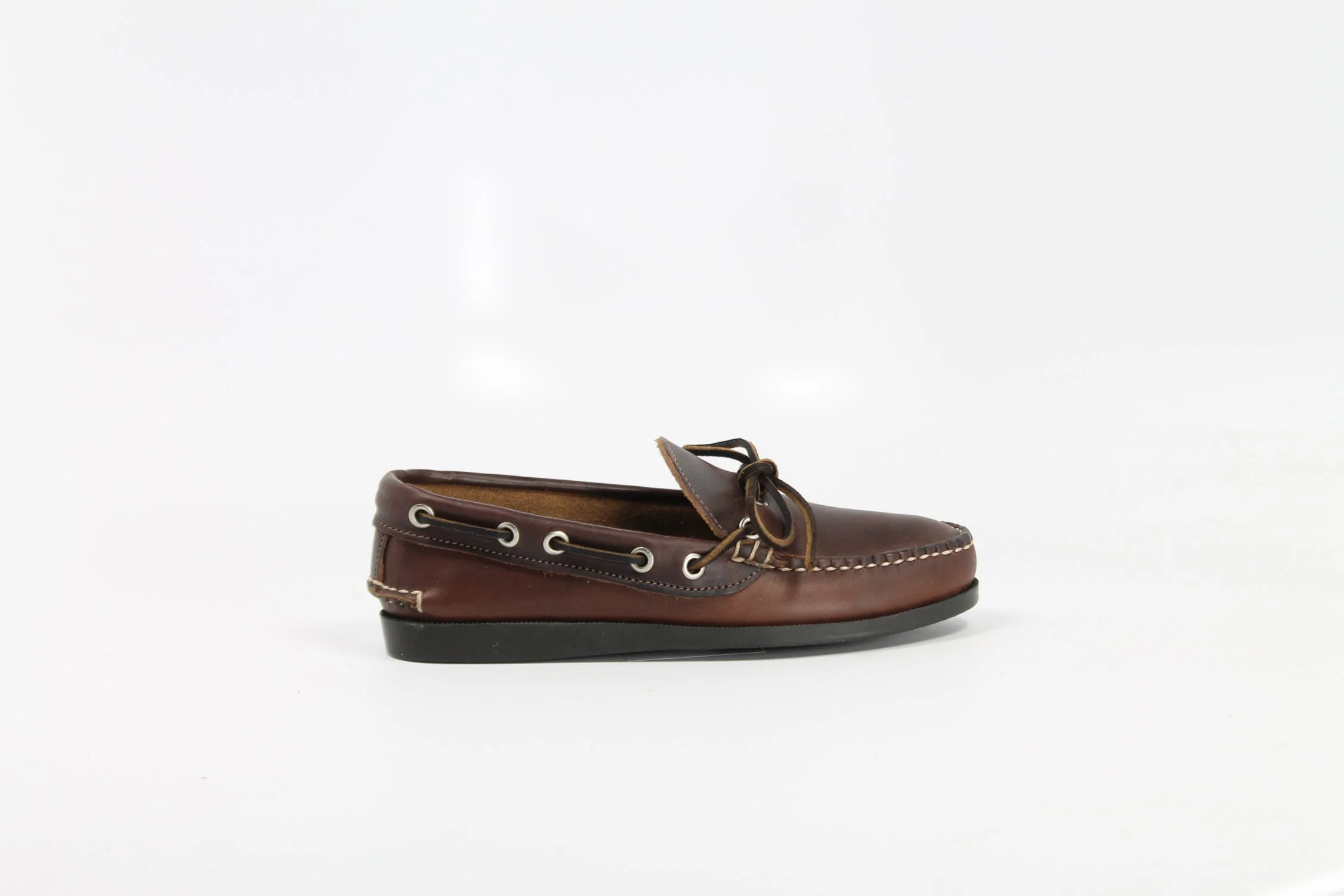 W CANOE SHOE